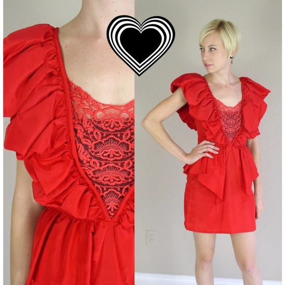 vintage 80s Red PLUNGING LACE cocktail DRESS xs origami ruffles Climax cut out - Picture 1 of 6